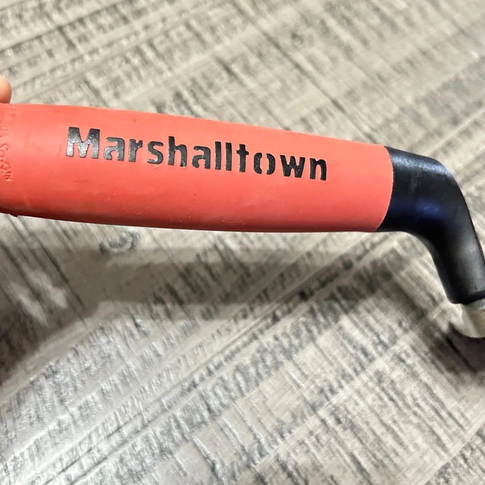 Marshalltown Red and Black Masonry Brick 🧱 Laying Trowel (4 for sale) - Picture 4 of 13